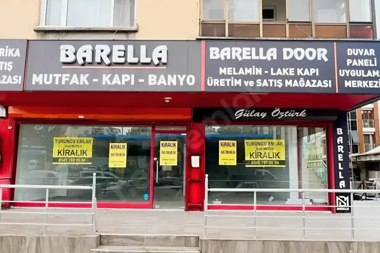 Bağdat Caddesi üzerinde 460 m² köşe dükkan